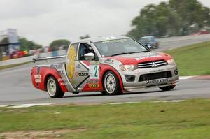 Super car round 5_0024.JPG